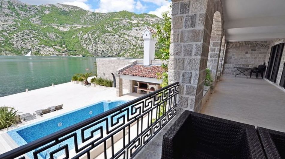 Дом площадью 554 кв.м. с видом на море, лот 661