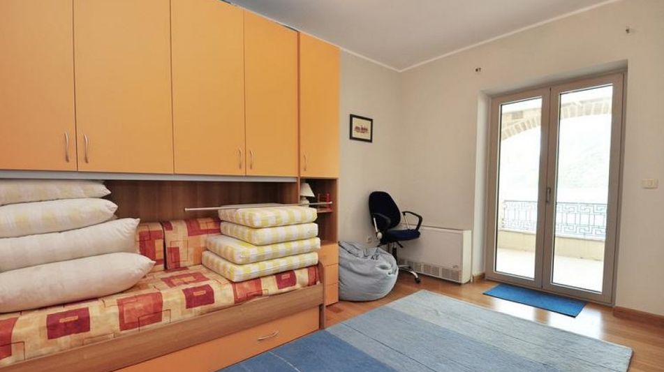 Дом площадью 554 кв.м. с видом на море, лот 661