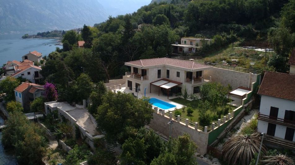 Дом площадью 372 кв.м. с видом на море, лот 662