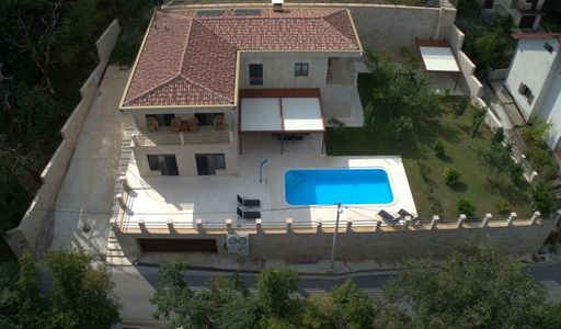 Дом площадью 372 кв.м. с видом на море, лот 662