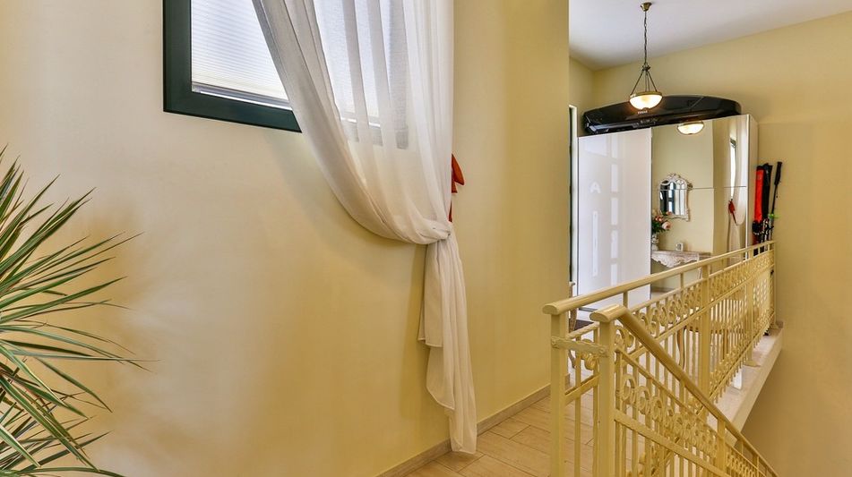 Дом площадью 240 кв.м. с видом на море, лот 668