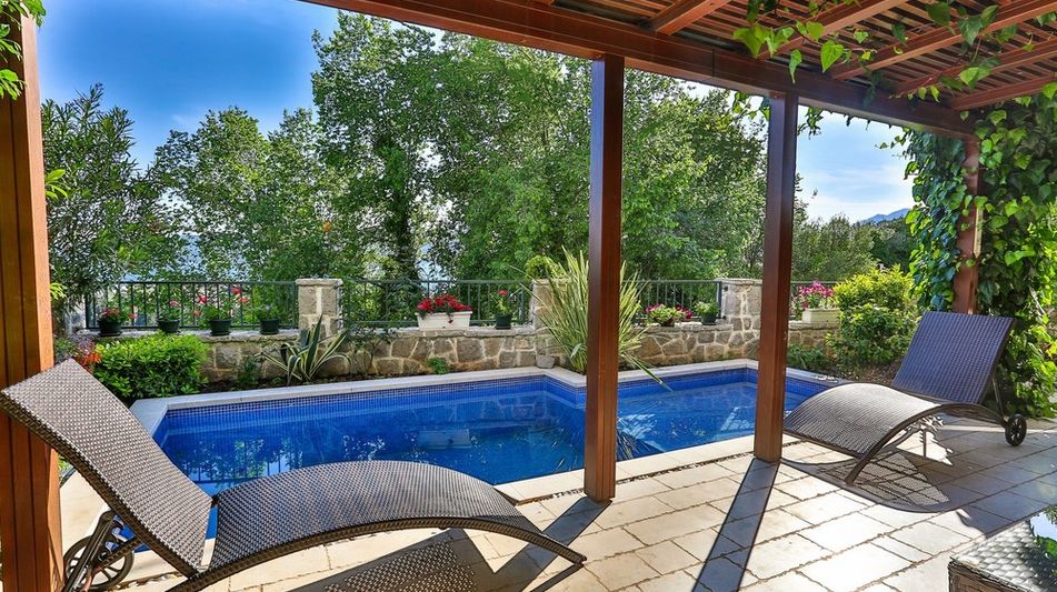 Дом площадью 240 кв.м. с видом на море, лот 668