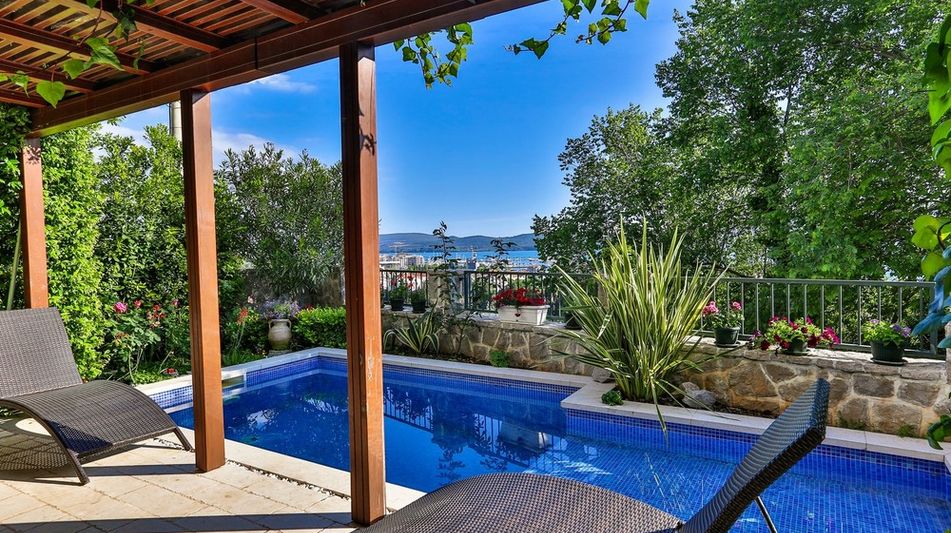 Дом площадью 240 кв.м. с видом на море, лот 668