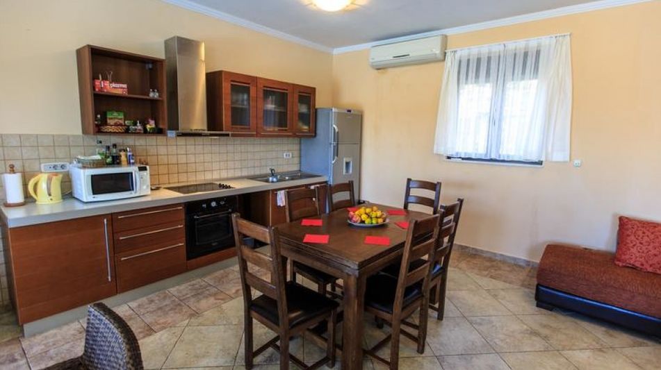 Дом площадью 340 кв.м. с видом на море, лот 669