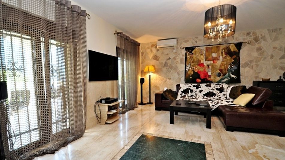 Дом площадью 275 кв.м. с видом на море, лот 670