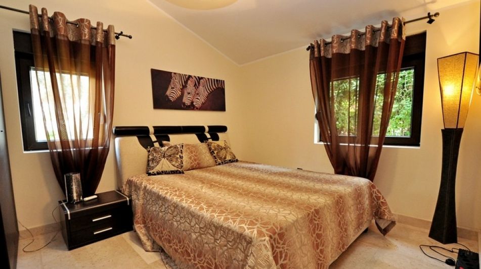 Дом площадью 275 кв.м. с видом на море, лот 670