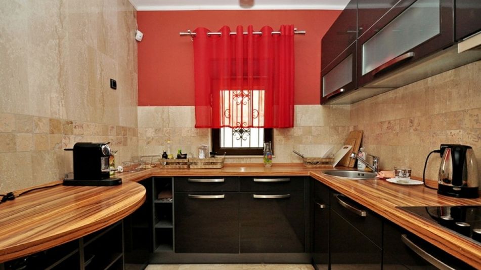 Дом площадью 275 кв.м. с видом на море, лот 670