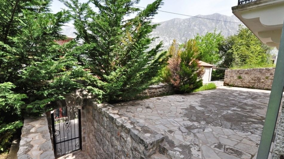 Дом площадью 500 кв.м. с видом на море, лот 677