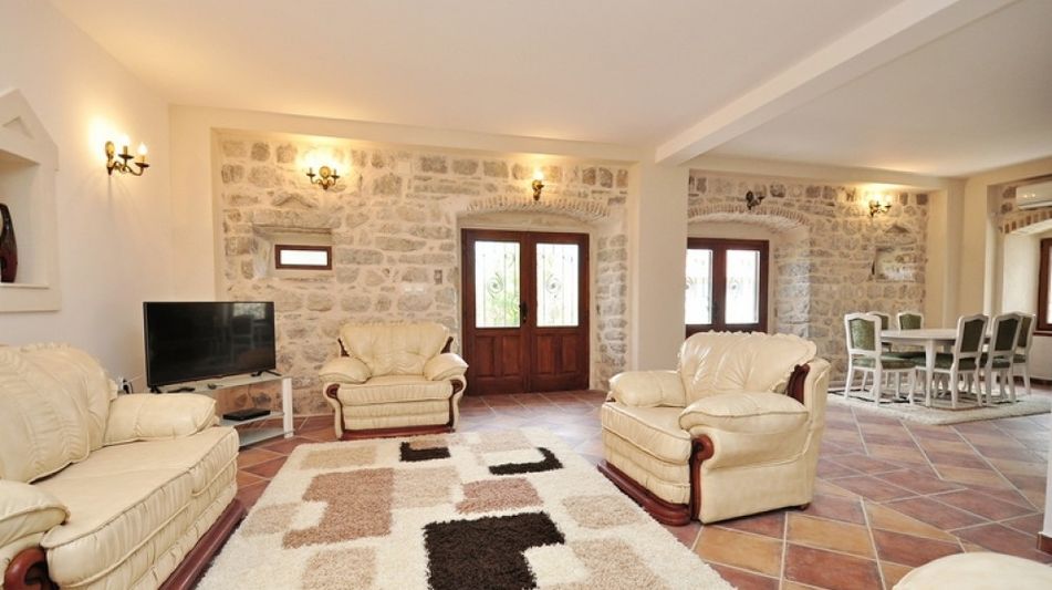 Дом площадью 500 кв.м. с видом на море, лот 677