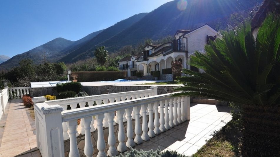 Дом площадью 751 кв.м. с видом на море, лот 679