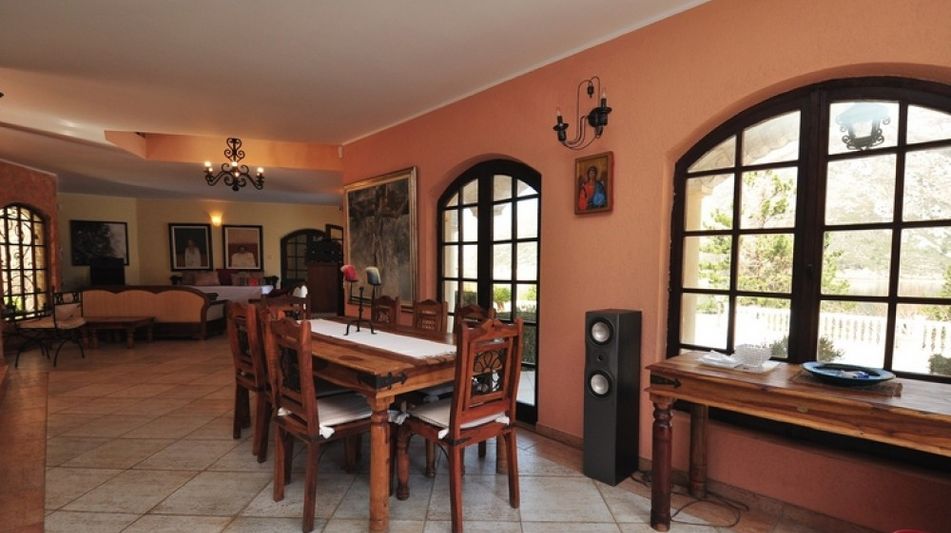 Дом площадью 751 кв.м. с видом на море, лот 679