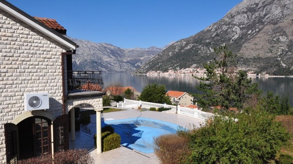 Дом площадью 751 кв.м. с видом на море, лот 679