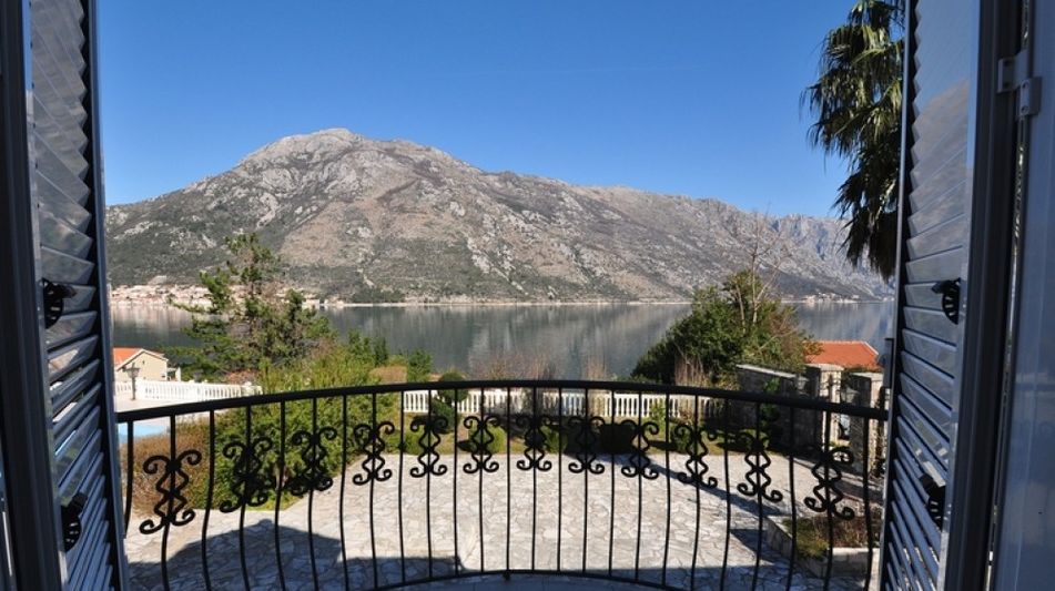 Дом площадью 751 кв.м. с видом на море, лот 679