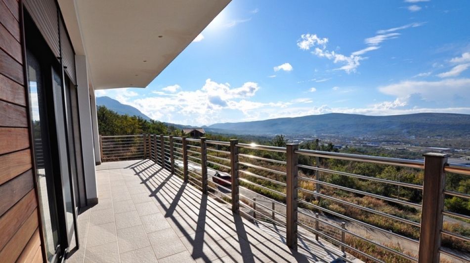 Дом площадью 371 кв.м. с видом на море, лот 680