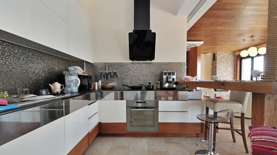 Дом площадью 371 кв.м. с видом на море, лот 680