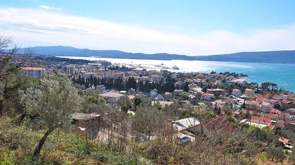 Дом площадью 308 кв.м. с видом на море, лот 681