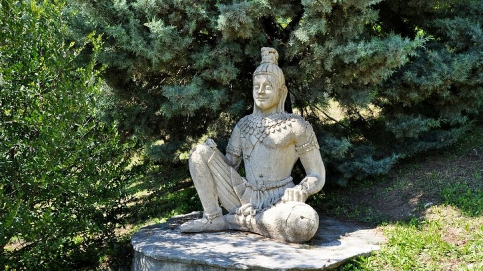 Дом площадью 350 кв.м. с видом на море, лот 685