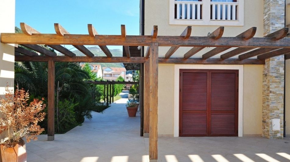 Дом площадью 403 кв.м. с видом на море, лот 686