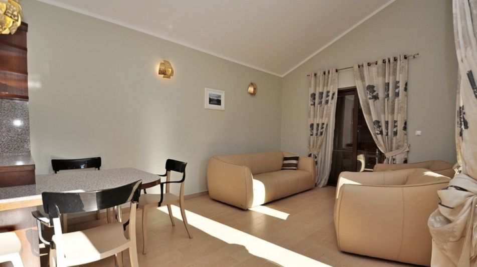 Дом площадью 403 кв.м. с видом на море, лот 686