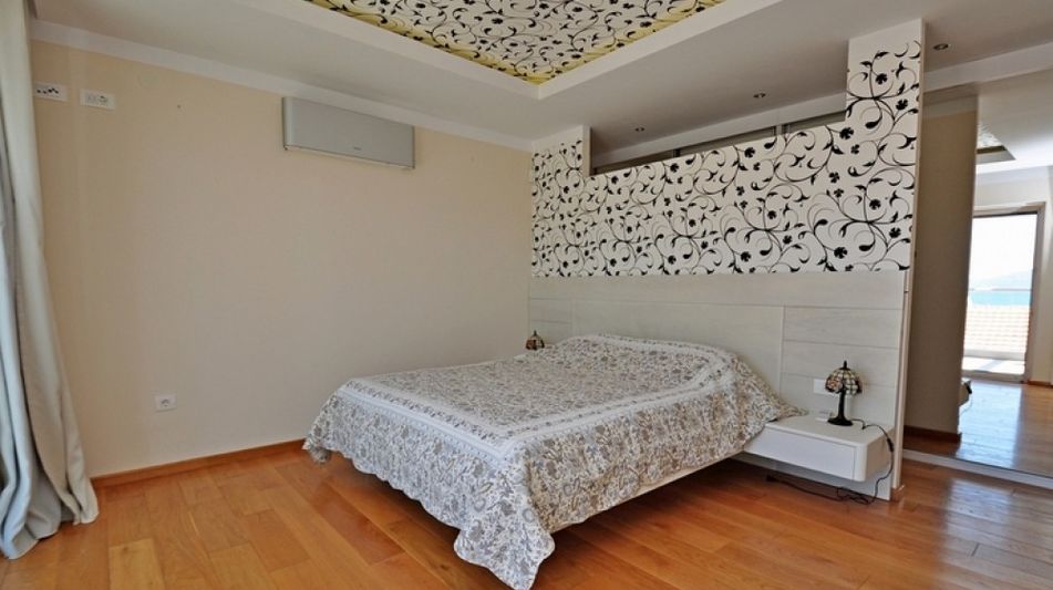 Дом площадью 400 кв.м. с видом на море, лот 687