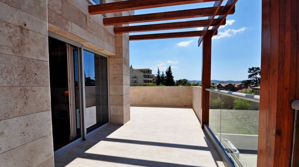 Дом площадью 400 кв.м. с видом на море, лот 687