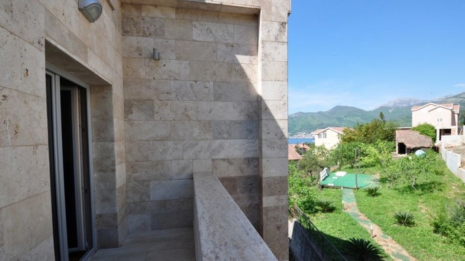 Дом площадью 400 кв.м. с видом на море, лот 687