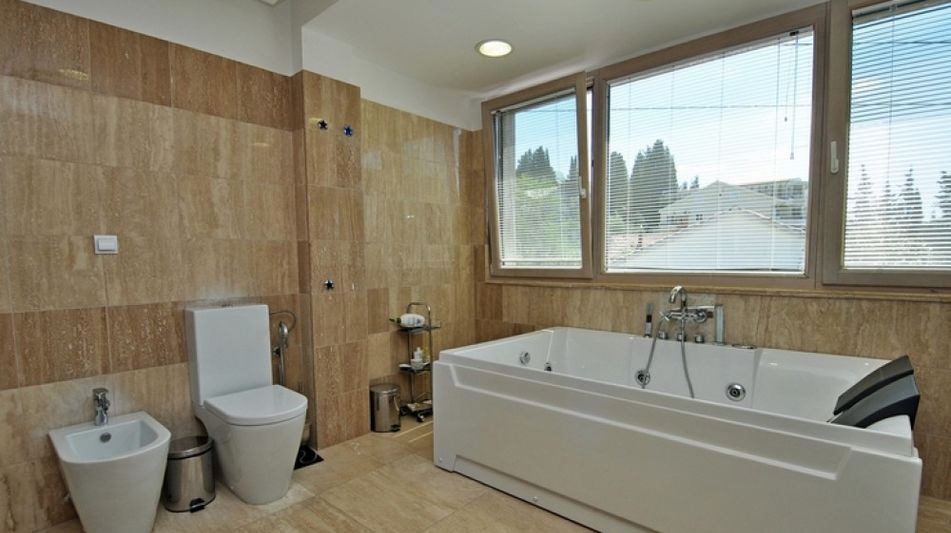 Дом площадью 400 кв.м. с видом на море, лот 687