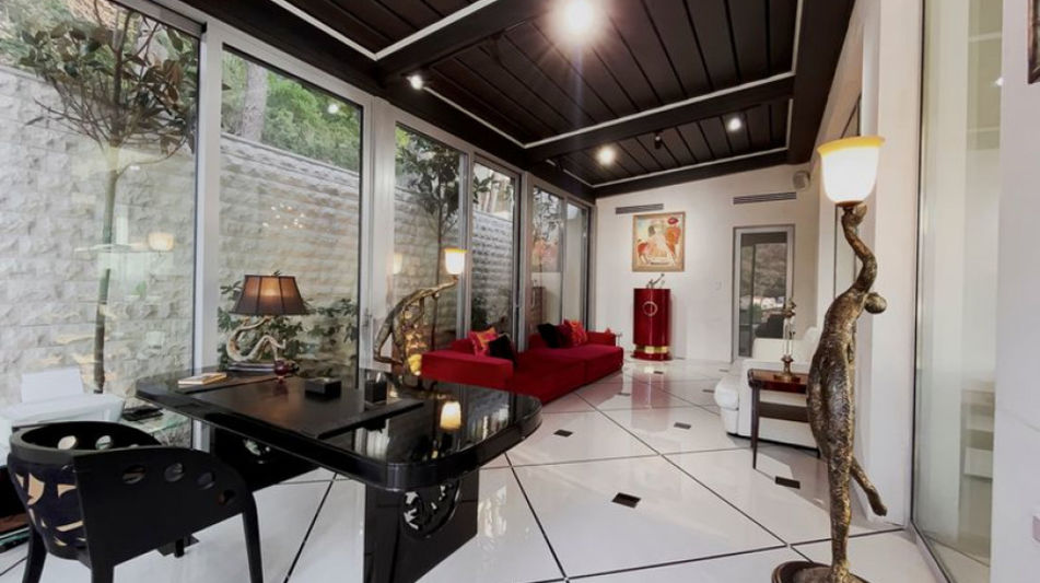 Дом площадью 862 кв.м. с видом на море, лот 74