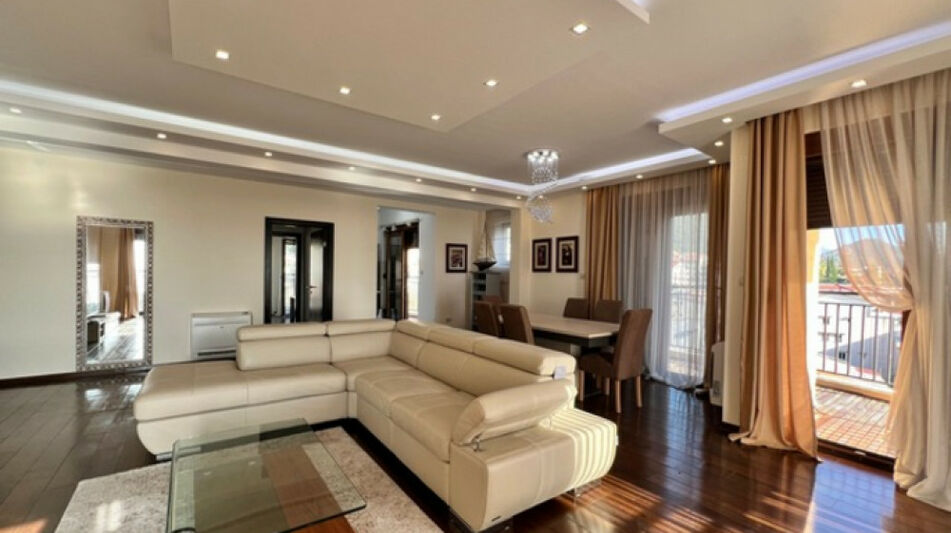 Квартира площадью 152 кв.м. с видом на море, лот 871