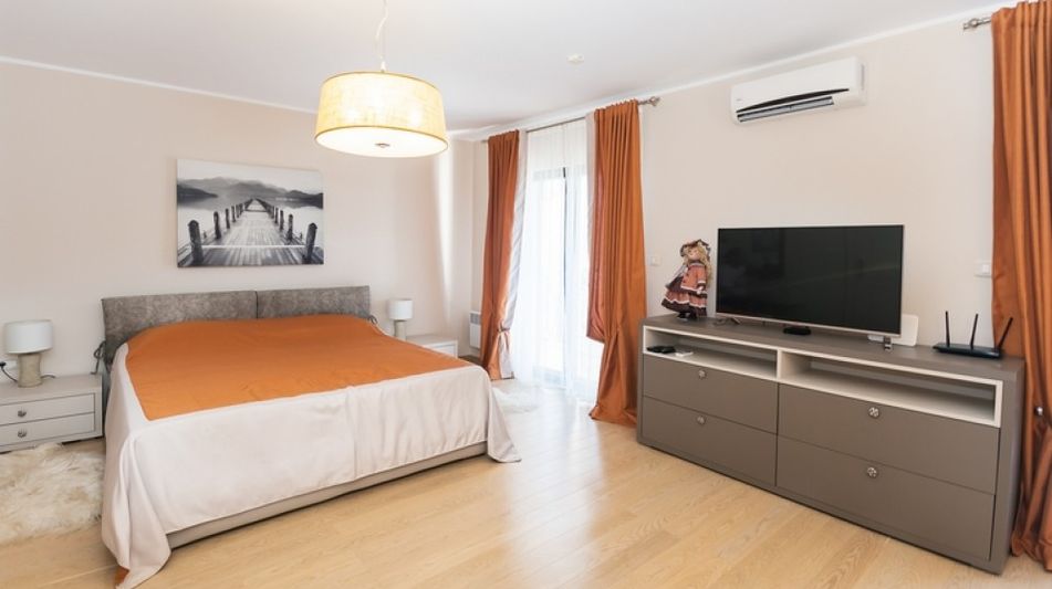 Таунхаус площадью 176 кв.м. с бассейном, лот 875