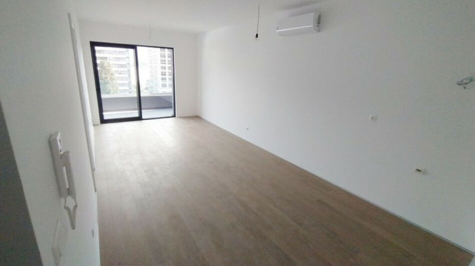 Квартира площадью 53 кв.м. с видом на море, лот 889