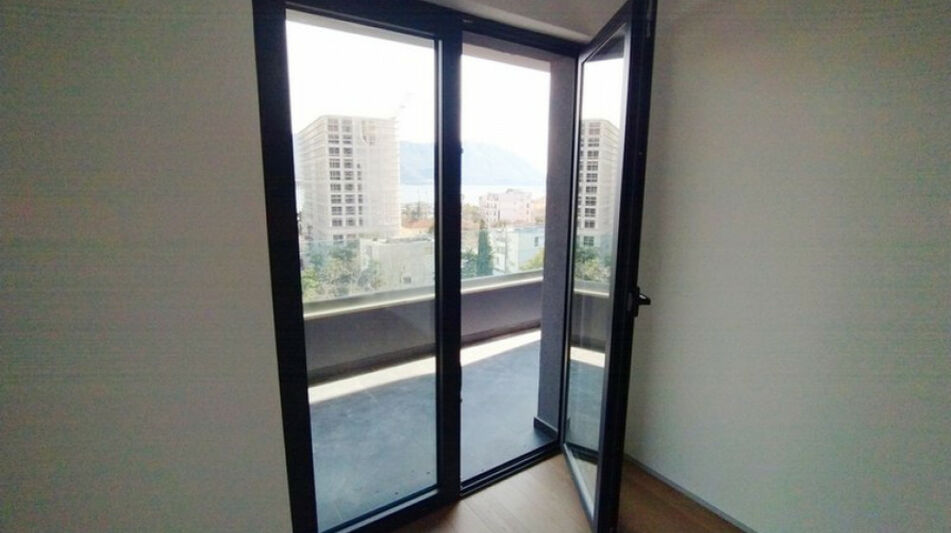 Квартира площадью 53 кв.м. с видом на море, лот 889