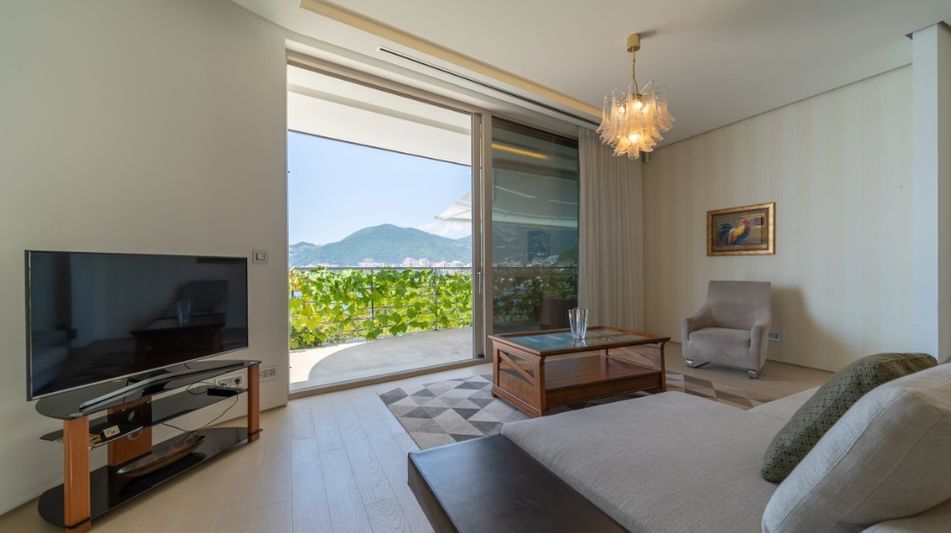 Квартира площадью 125 кв.м. с видом на море, лот 898