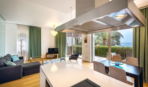 Квартира площадью 94 кв.м. с видом на море, лот 899