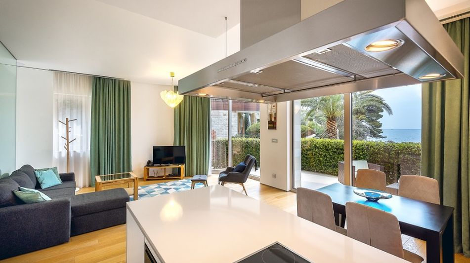 Квартира площадью 94 кв.м. с видом на море, лот 899