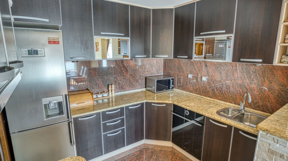 Квартира площадью 208 кв.м. с видом на море, лот 911