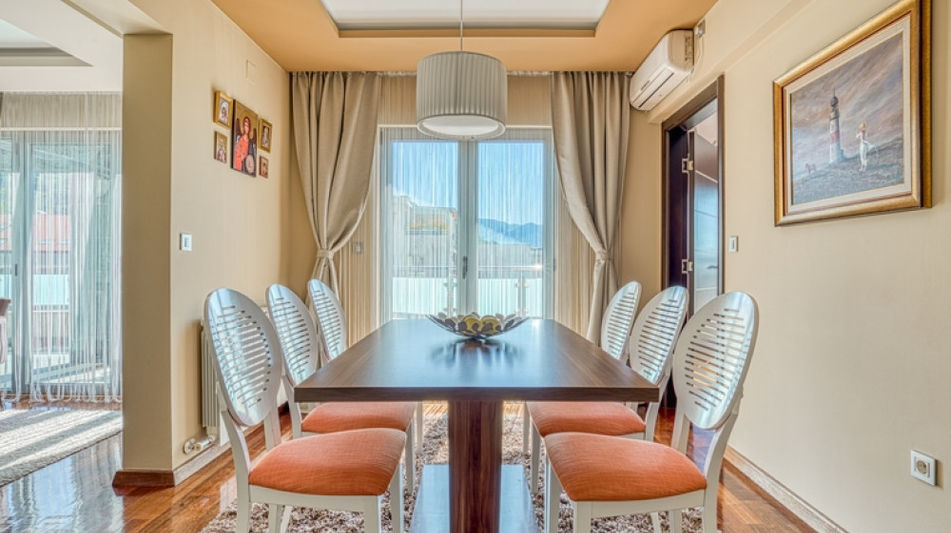 Квартира площадью 208 кв.м. с видом на море, лот 911