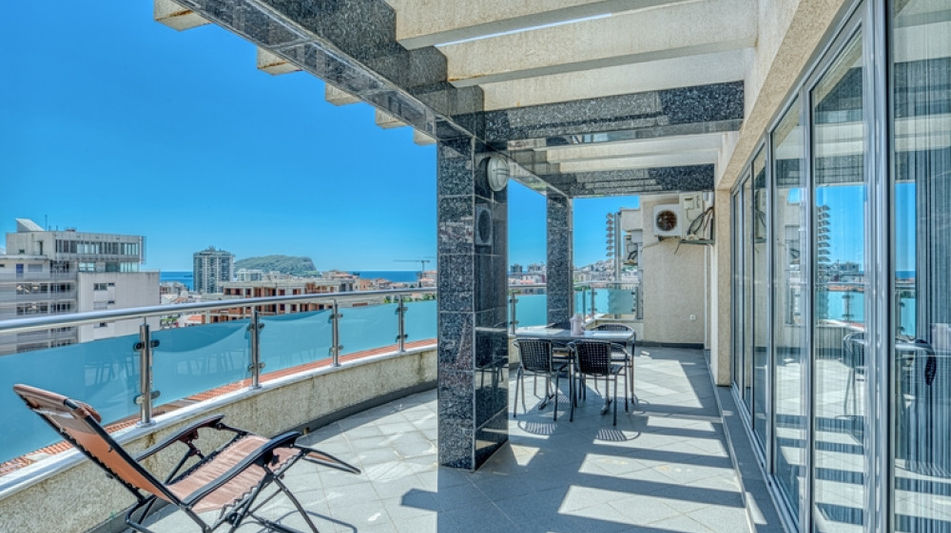 Квартира площадью 208 кв.м. с видом на море, лот 911