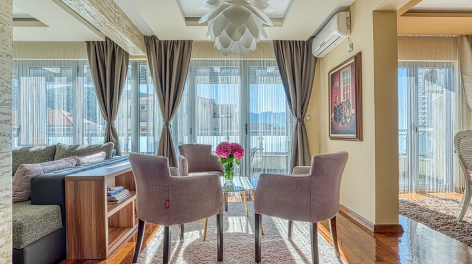 Квартира площадью 208 кв.м. с видом на море, лот 911