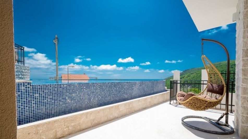 Дом площадью 470 кв.м. с видом на море, лот 921