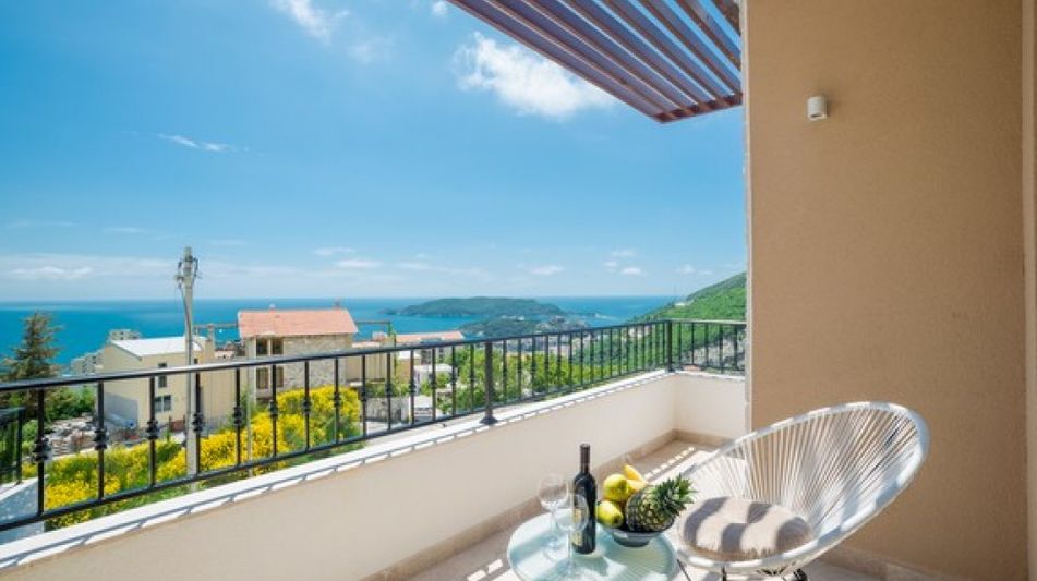 Дом площадью 470 кв.м. с видом на море, лот 921