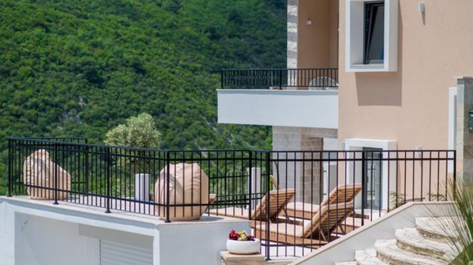 Дом площадью 470 кв.м. с видом на море, лот 921