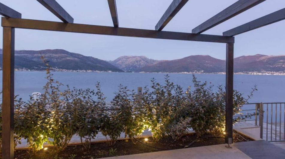 Дом площадью 300 кв.м. с видом на море, лот 974