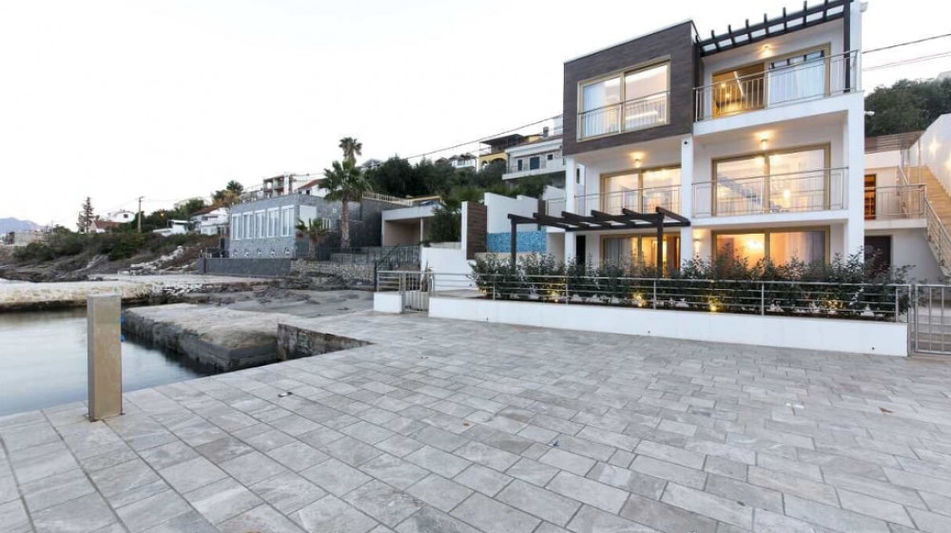 Дом площадью 300 кв.м. с видом на море, лот 974