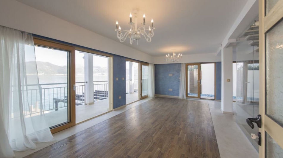 Дом площадью 300 кв.м. с видом на море, лот 974