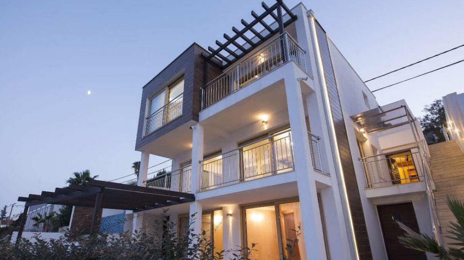 Дом площадью 300 кв.м. с видом на море, лот 974