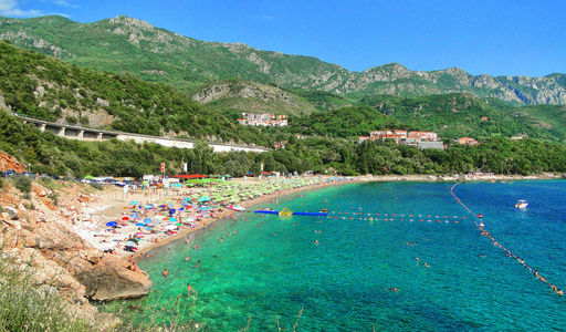 Недвижимость в Рафаиловичах