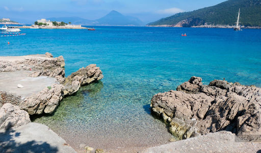 Недвижимость в Луштице